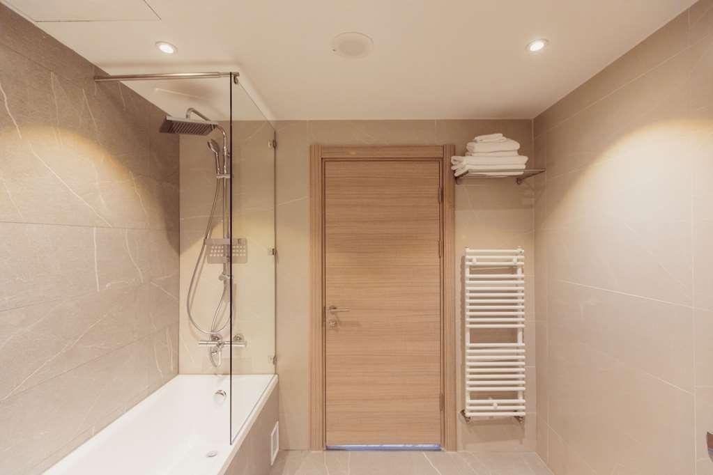 Ramada By Wyndham Targu Jiu Hotel ห้อง รูปภาพ